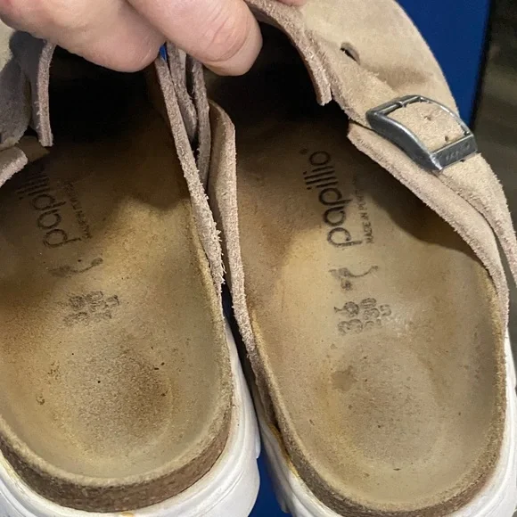 Papillio Birkenstock Cream Sole Clogs - Picture 7 of 7